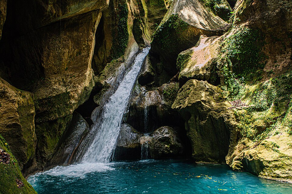 Bassin Bleu, Jacmel